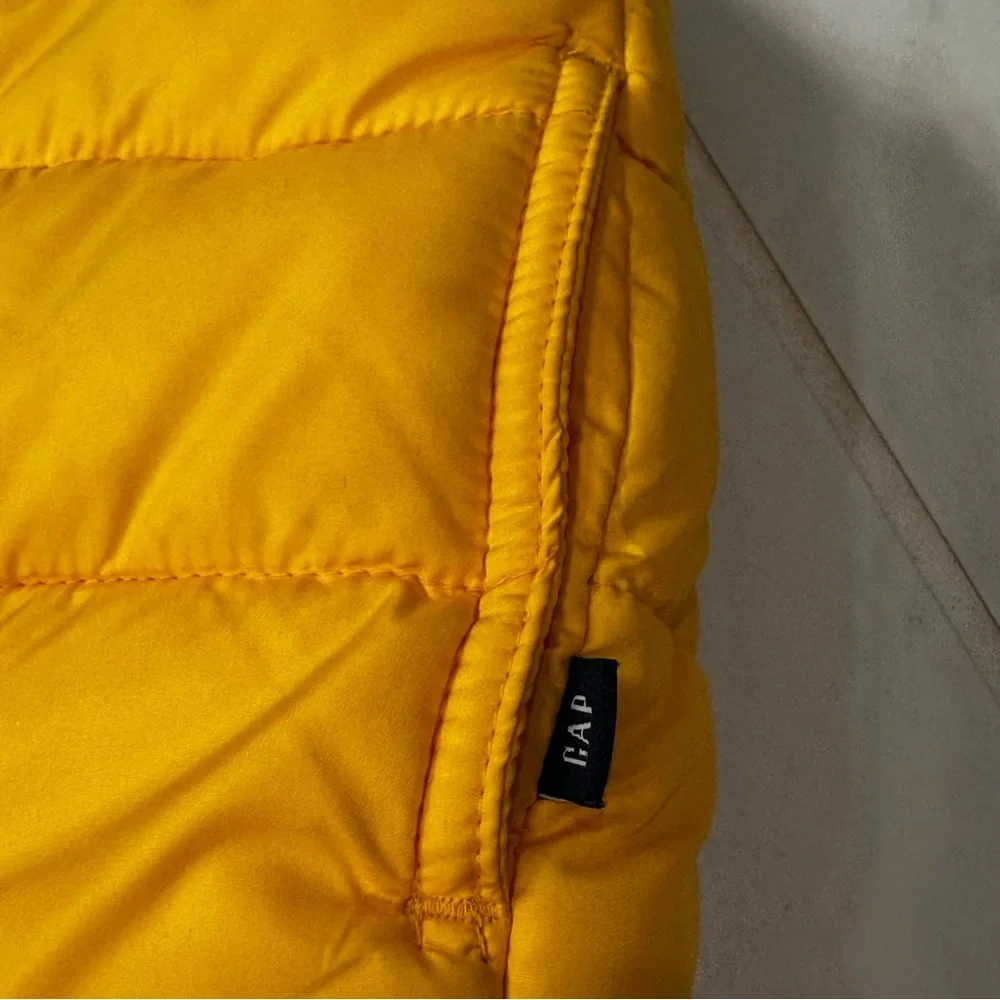 GAP Baby Yellow ColdControl Water-Resistant Vest Size 2 Years